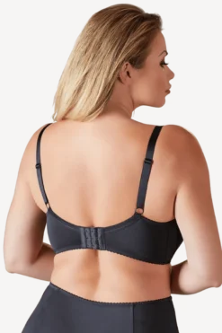Ouvert-BH mit Push-Up Effekt Plus Size