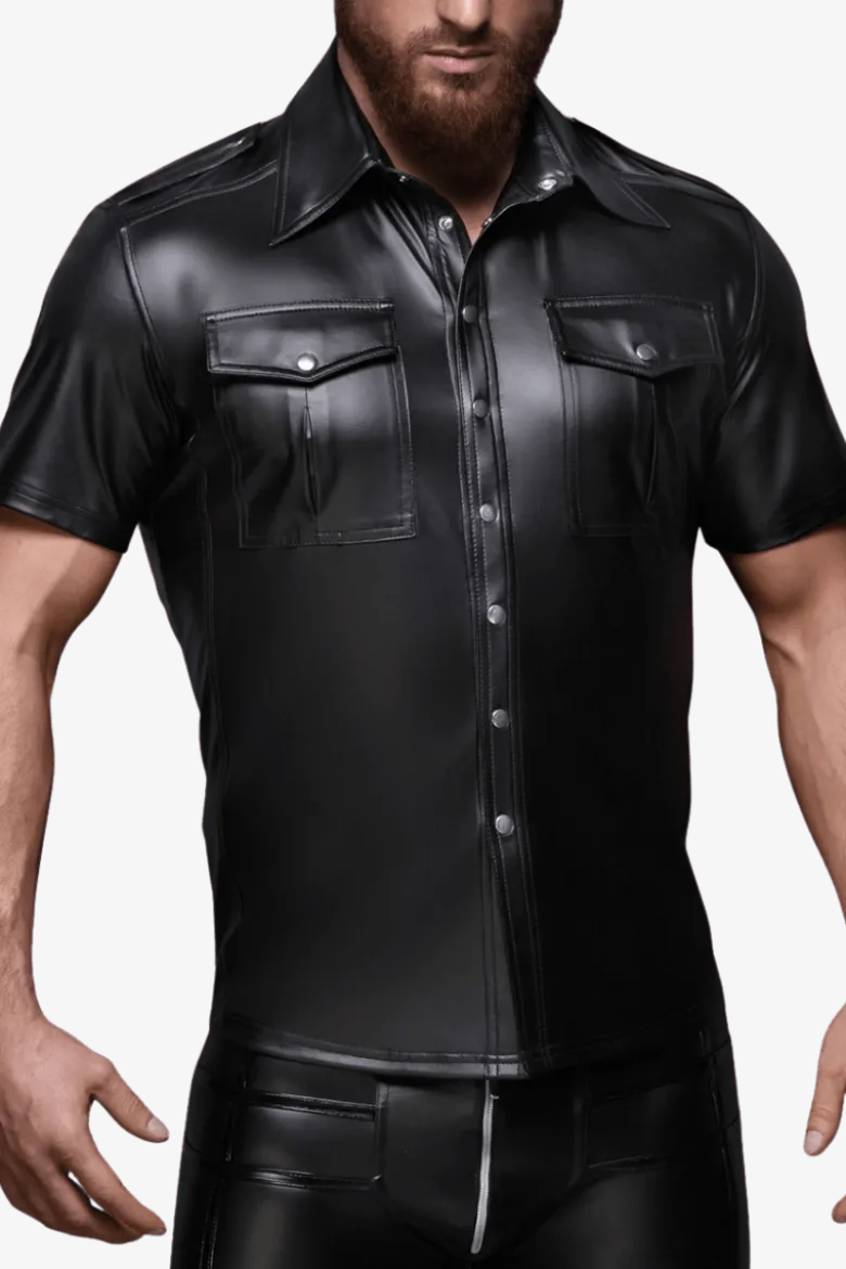 schwarzes Wetlook Hemd