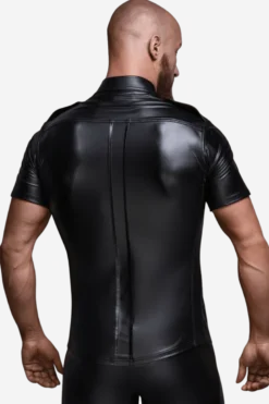 schwarzes Wetlook Hemd
