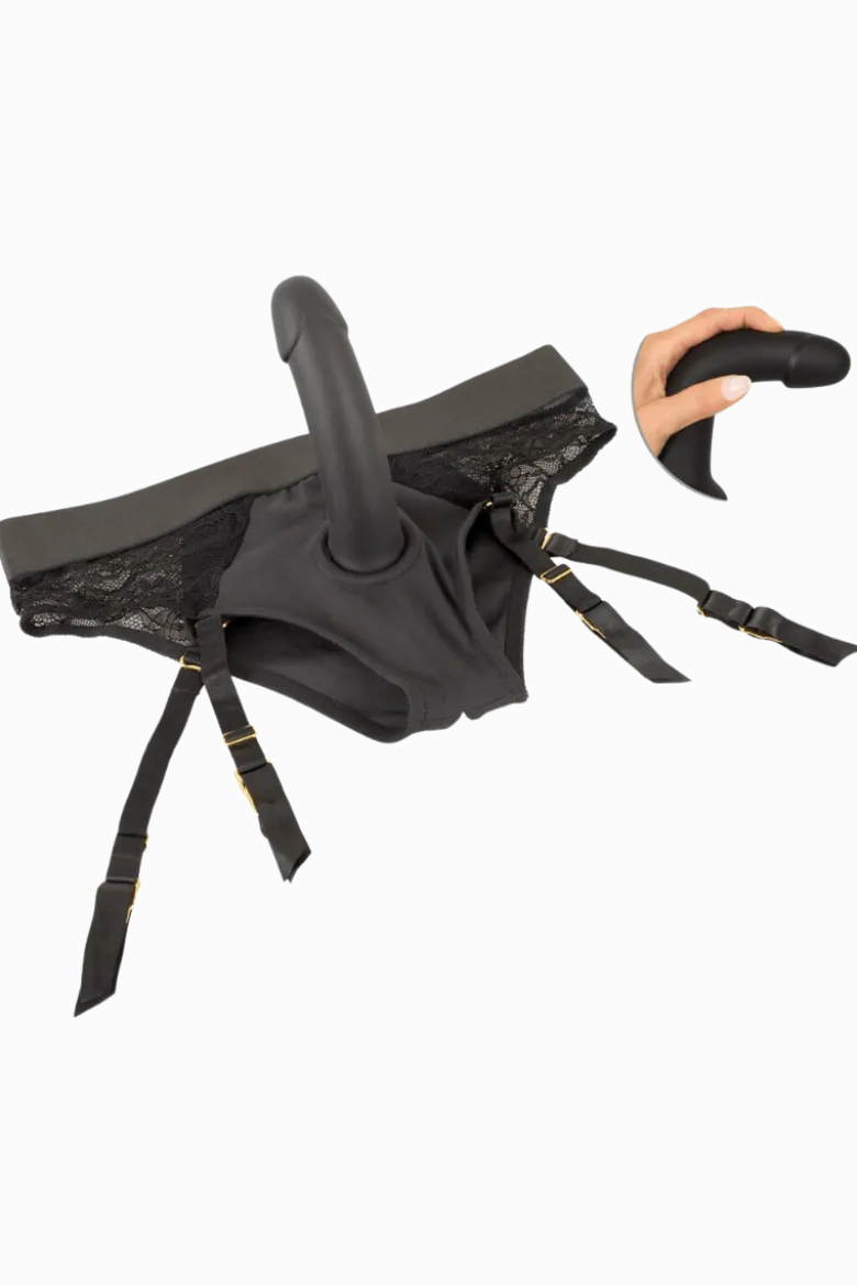 Strap-on Strapsslip inkl. Dildo schwarz