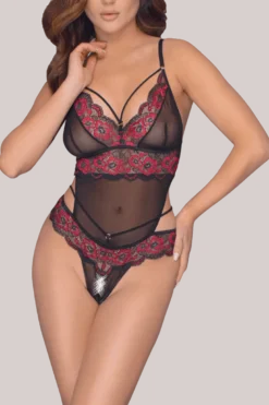 String-Body ouvert mit floraler Spitze