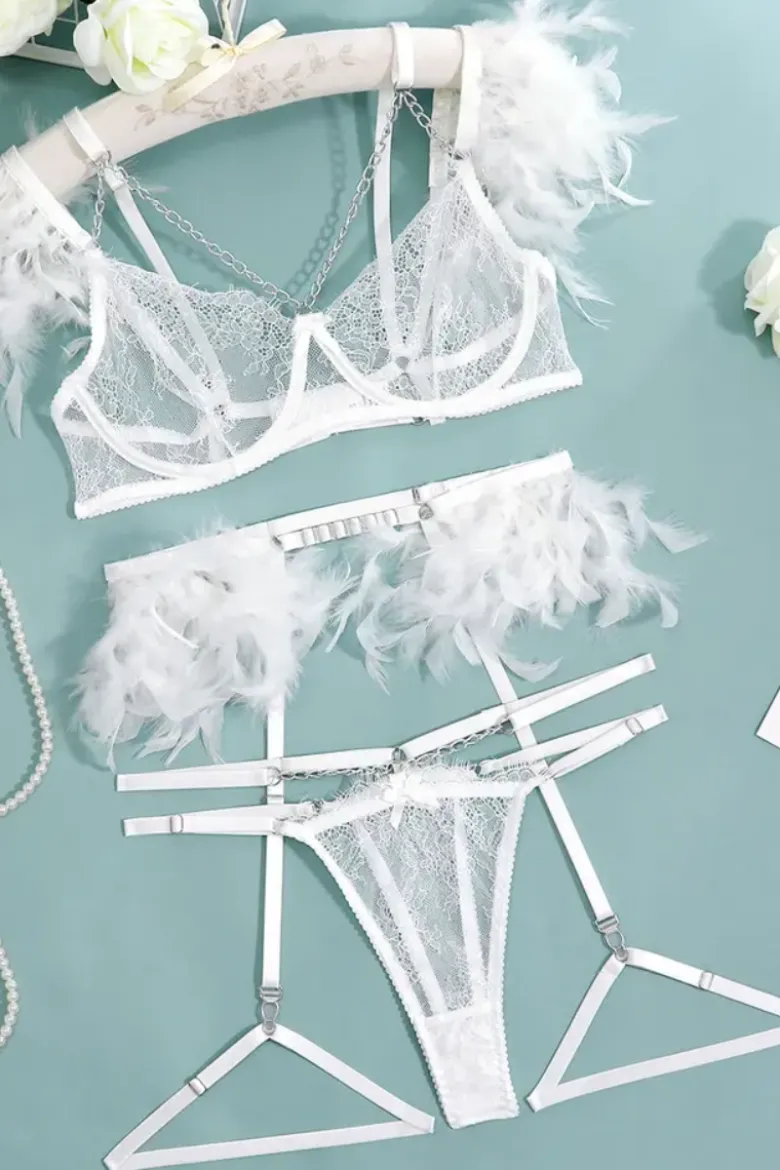 4tlg. Dessous Set mit Federn - weiß